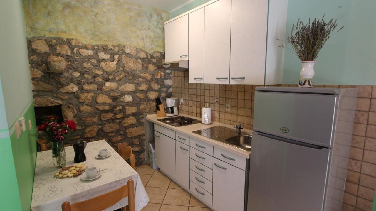 Apartments Kirincic Sveti Vid-Miholjice Exterior foto
