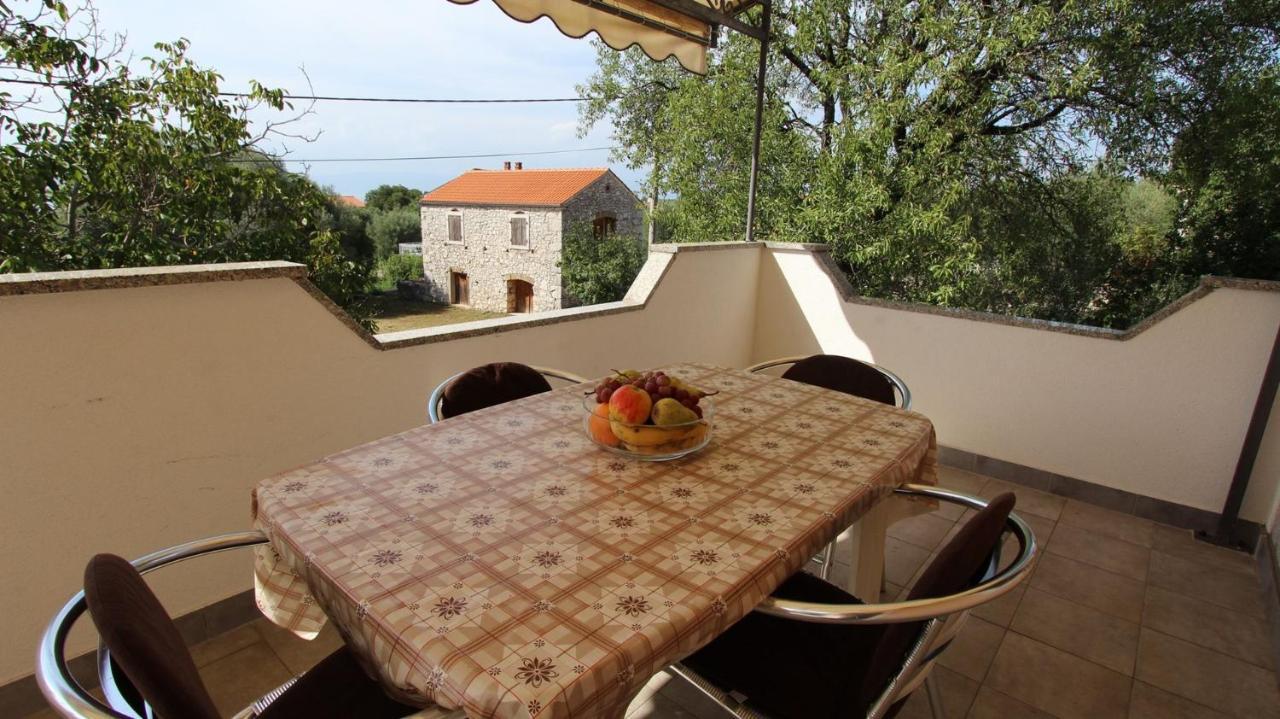 Apartments Kirincic Sveti Vid-Miholjice Exterior foto