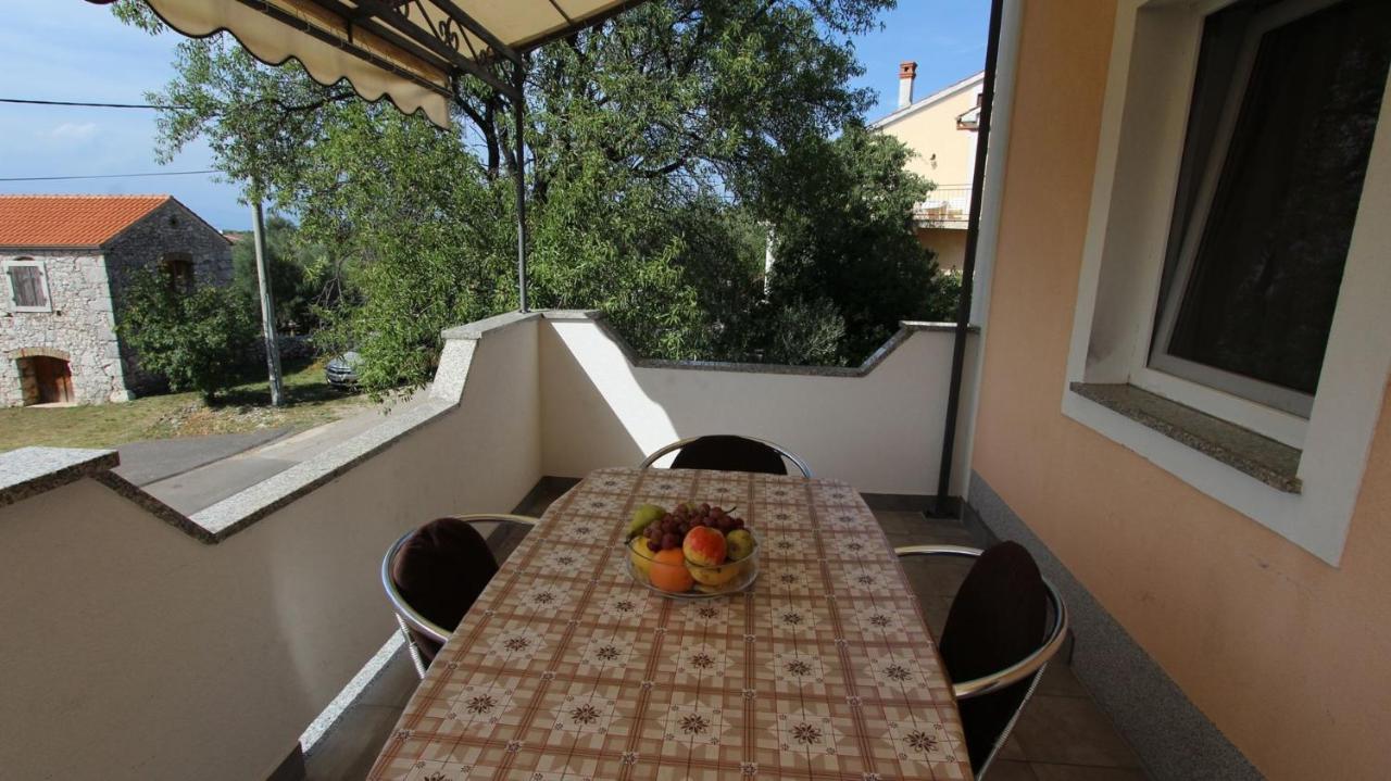 Apartments Kirincic Sveti Vid-Miholjice Exterior foto
