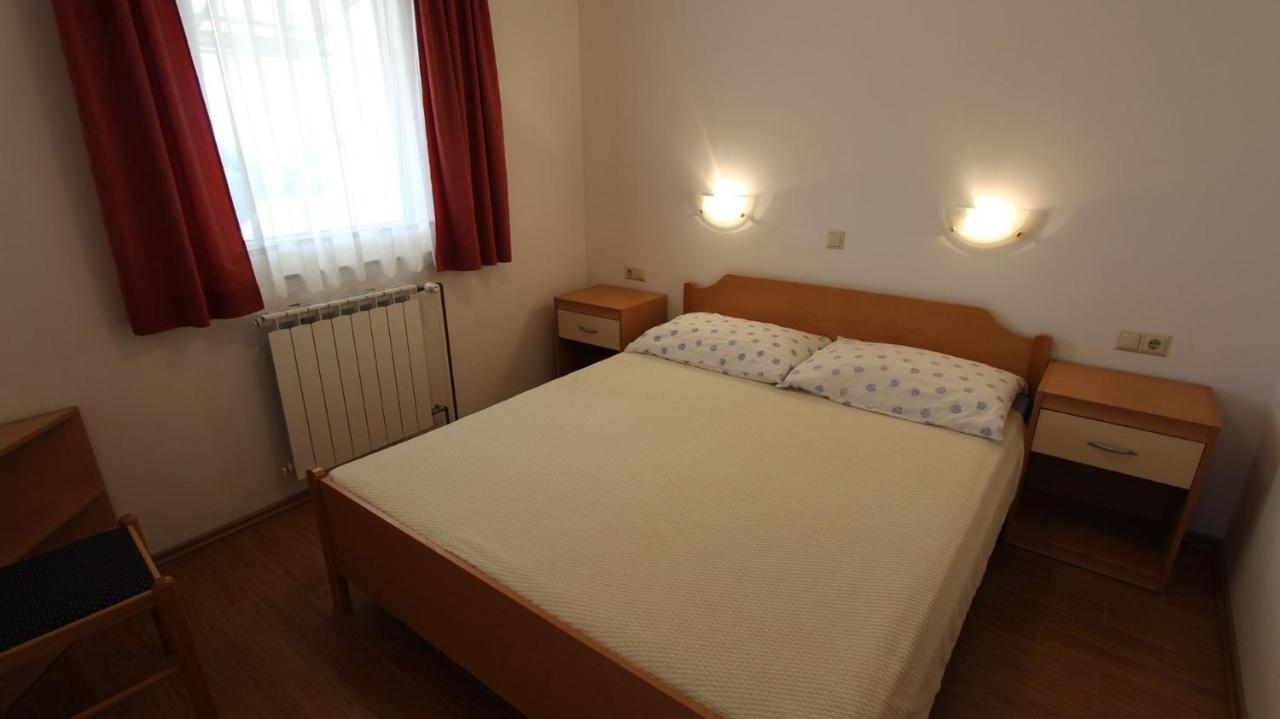 Apartments Kirincic Sveti Vid-Miholjice Exterior foto