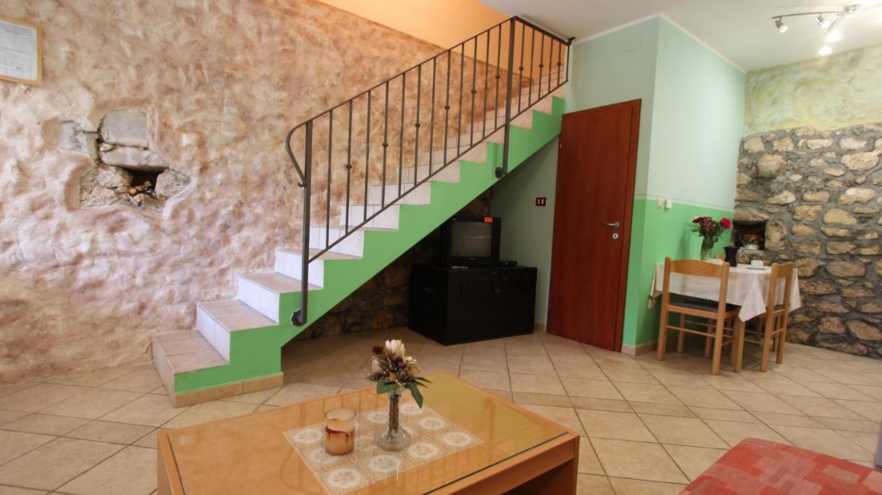 Apartments Kirincic Sveti Vid-Miholjice Exterior foto